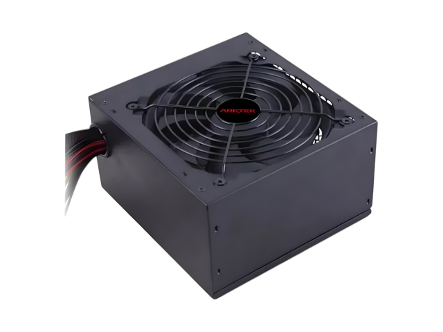 Fuente de Poder Arktek ATX 600W, certificada 80 Plus White, ofrece 600W reales para un rendimiento eficiente. Con un diseño compacto de 150 x 140 x 85 mm, incluye protección múltiple contra sobrecargas y cortocircuitos. Ideal para gamers y estaciones de t