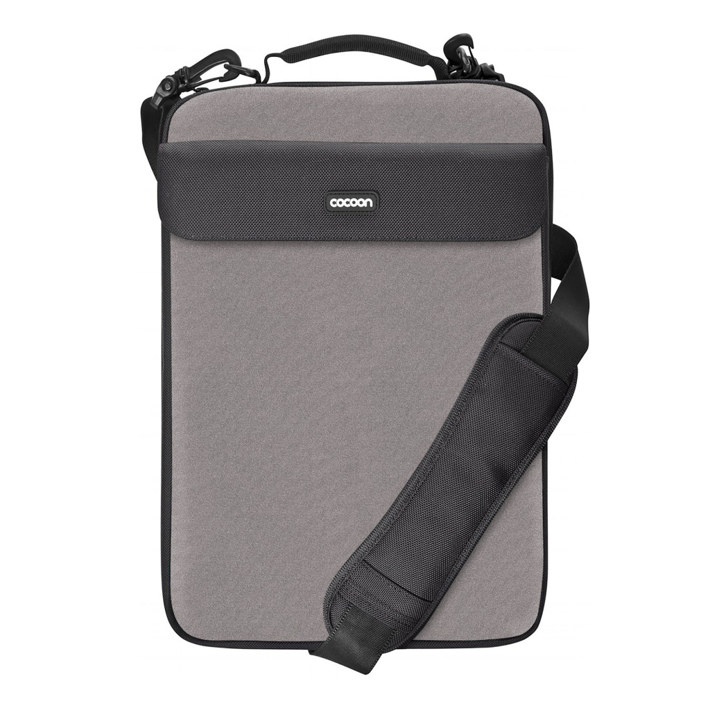 Con la Mochila Cocoon CLS407, tu notebook de 16'' estará siempre protegido. Resistente al agua y con un diseño moderno, es perfecta para quienes buscan funcionalidad y estilo. ¡Haz que cada día cuente con confianza! 