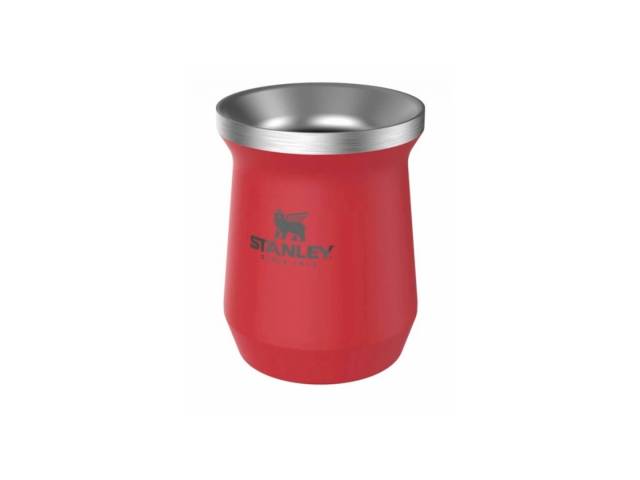 Lleva tu mate a cualquier parte con el Mate Stanley 236ml de Acero Inoxidable. Perfecto para mantener tu bebida caliente por más tiempo y garantía de por vida.