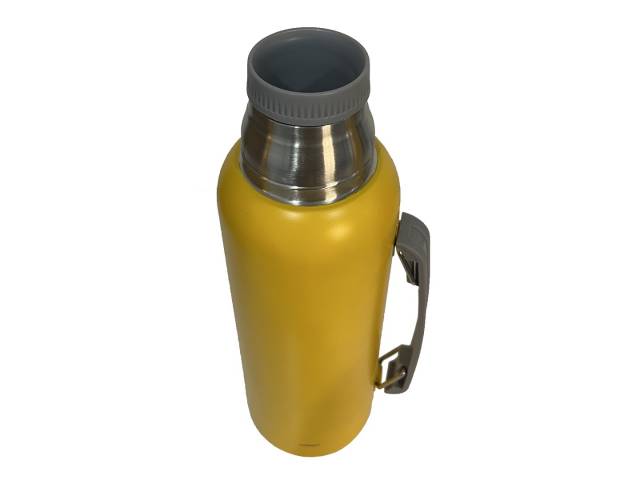 Termo de 1L Acero inoxidable, mantiene temperatura 12hs, asa para transporte cómodo.Mate de 140ml Acero inoxidable, duradero, elegante. Liviano y portátil Variedad de colores: Elige tu estilo. Combo perfecto: Sabor y tradición del mate en cualquier lugar.