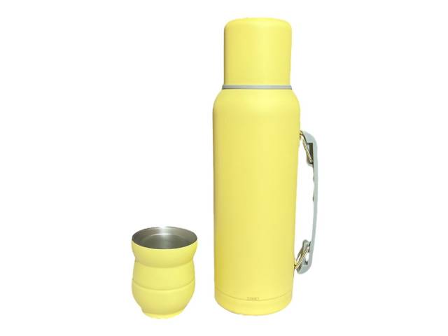 Termo de 1L Acero inoxidable, mantiene temperatura 12hs, asa para transporte cómodo.Mate de 140ml Acero inoxidable, duradero, elegante. Liviano y portátil Variedad de colores: Elige tu estilo. Combo perfecto: Sabor y tradición del mate en cualquier lugar.