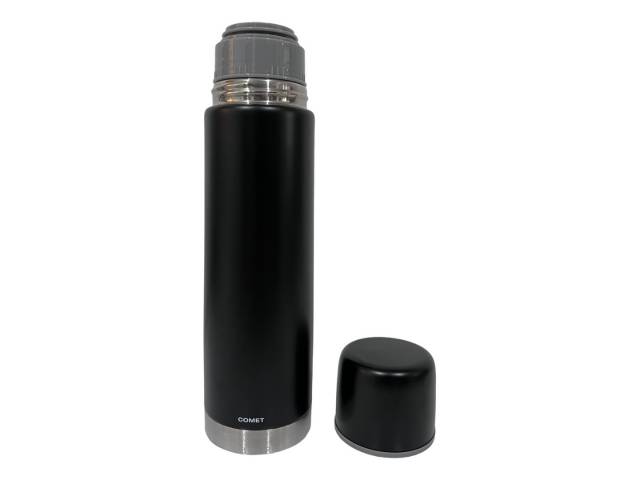 Disfruta de tu combo con termo de acero inoxidable de 750 ml que mantiene la temperatura de tu mate por 8 horas, un mate de acero inoxidable de 160 ml y una bombilla Comet. El termo tiene un diseño bala compacto y un tapón cebador para cebar fácilmente