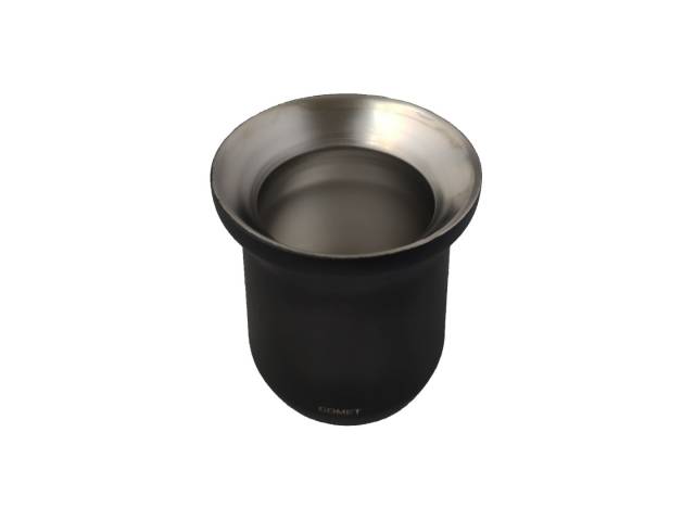 Disfruta de tu combo con termo de acero inoxidable de 750 ml que mantiene la temperatura de tu mate por 8 horas, un mate de acero inoxidable de 160 ml y una bombilla Comet. El termo tiene un diseño bala compacto y un tapón cebador para cebar fácilmente