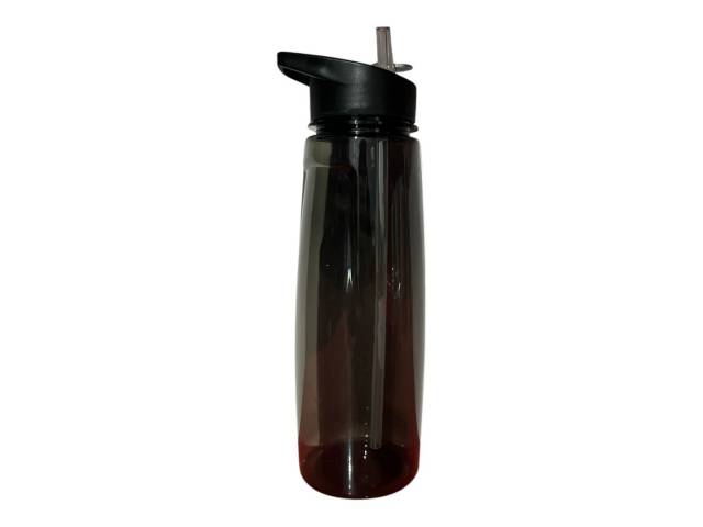 Hidrátate con estilo con la Botella Comet 600 ml. Esta botella reutilizable es libre de BPA, tiene pico y tapa para un fácil uso con sorbete, y un diseño rosado ideal para niños y adultos.