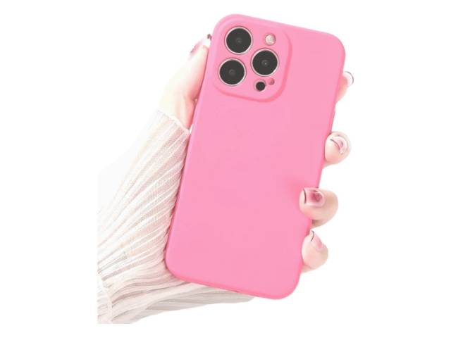 Protege tu iPhone  con estilo con esta funda de silicona negra. Fabricada con silicona suave y flexible, esta funda se adapta perfectamente a tu teléfono y lo protege de arañazos, golpes y caídas.