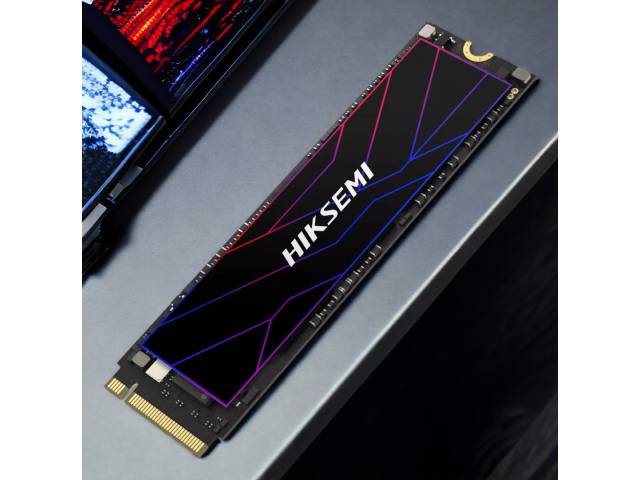 Almacena y carga tus archivos a velocidades increíbles con este disco sólido interno NVMe PCIe 4.0 de 512 GB. 5000 MB/s de lectura y 2500 MB/s de escritura: Disfruta de transferencias de datos ultrarrápidas y tiempos de carga reducidos. 