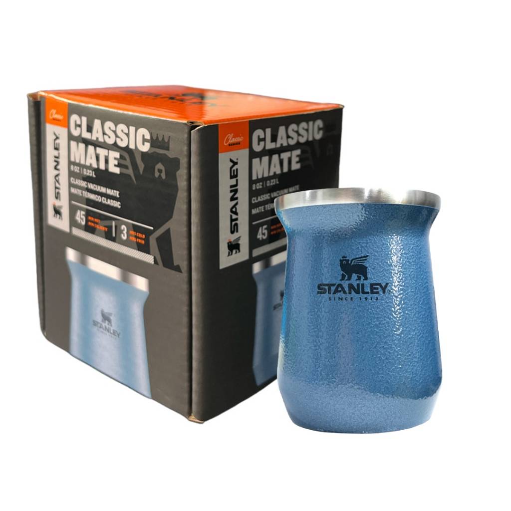 Lleva tu mate a cualquier parte con el Mate Stanley 236ml de Acero Inoxidable. Perfecto para mantener tu bebida caliente por más tiempo. Garantía de por vida. 