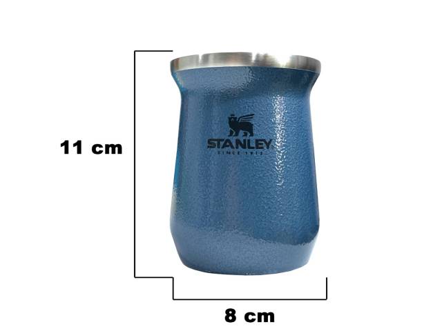 Lleva tu mate a cualquier parte con el Mate Stanley 236ml de Acero Inoxidable. Perfecto para mantener tu bebida caliente por más tiempo. Garantía de por vida. 