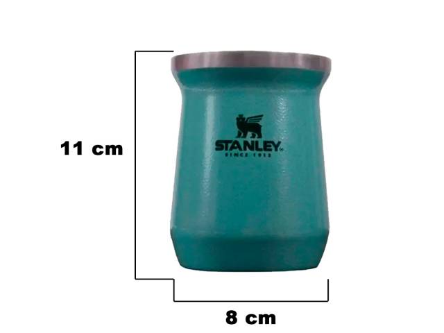 Lleva tu mate a cualquier parte con el Mate Stanley 236ml de Acero Inoxidable. Perfecto para mantener tu bebida caliente por más tiempo.