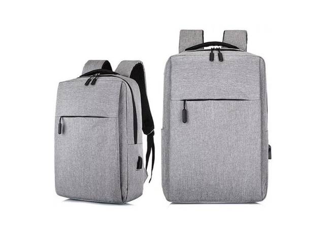 ¡Presentamos la mochila antirrobo con cable USB para laptop en color gris! Esta mochila es la opción ideal para estudiantes, viajeros y profesionales que buscan una solución segura y elegante para transportar sus pertenencias.