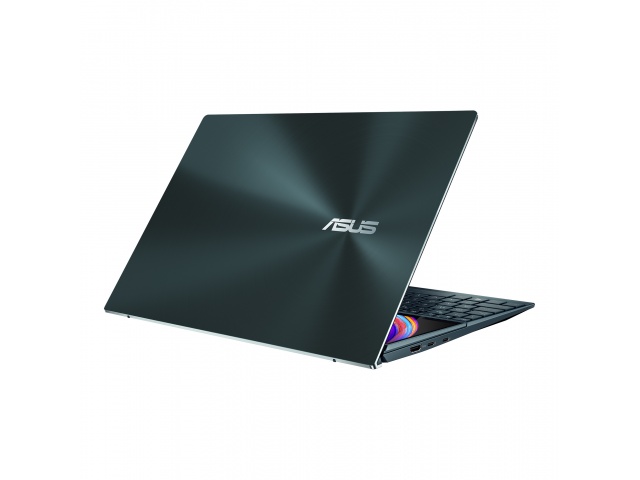 Disfruta Notebook Asus Zenbook Potenciada por un procesador Intel Core i7 de última generación y 16GB de RAM, esta laptop te permite realizar tareas exigentes. El almacenamiento SSD de 1TB te brinda espacio suficiente para tus archivos más importantes.