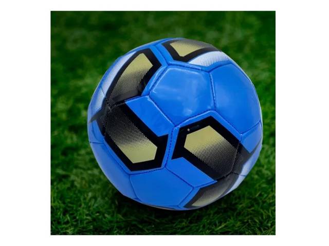  ¡Domina el campo con nuestra pelota de fútbol de alta calidad! Diseñada con un material sintético que imita el cuero, esta pelota garantiza resistencia y durabilidad en cada partido. 