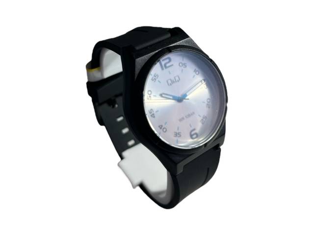 Reloj Q&Q Análogo 10BAR Silicona Negro Resistente al Agua: Un compañero confiable para tu día a día.