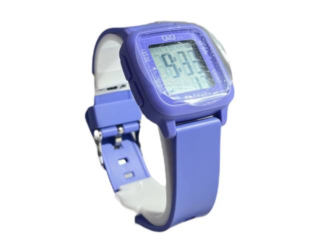 Reloj Q&Q Digital: estilo y precisión en tu muñeca. Alarma, cronómetro, doble hora, silicona, resistente al agua. Elegante y funcional. Regalo perfecto.