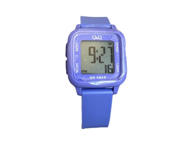 Reloj Q&Q Digital: estilo y precisión en tu muñeca. Alarma, cronómetro, doble hora, silicona, resistente al agua. Elegante y funcional. Regalo perfecto.