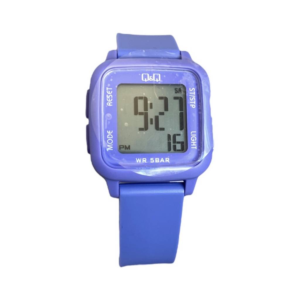 Reloj Q&Q Digital: estilo y precisión en tu muñeca. Alarma, cronómetro, doble hora, silicona, resistente al agua. Elegante y funcional. Regalo perfecto.