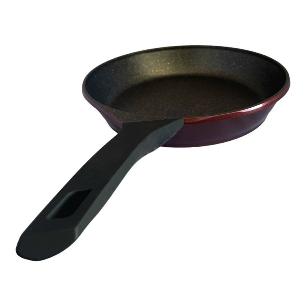  Cocina con estilo y facilidad con la Sartén Comet Antiadherente 26 cm - Bordo. Su superficie antiadherente facilita la limpieza y evita que los alimentos se peguen. Además, su mango ergonómico te ofrece un agarre cómodo y seguro.