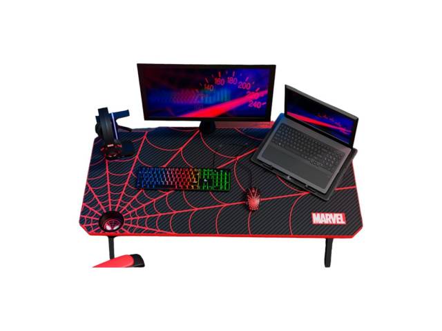 Completa tu rincón gamer con el Setup Gamer Spider-Man Marvel: Escritorio, Auricular, Mouse Pad XXL y Mouse. ¡Todo lo que necesitas para jugar las mejores partidas!