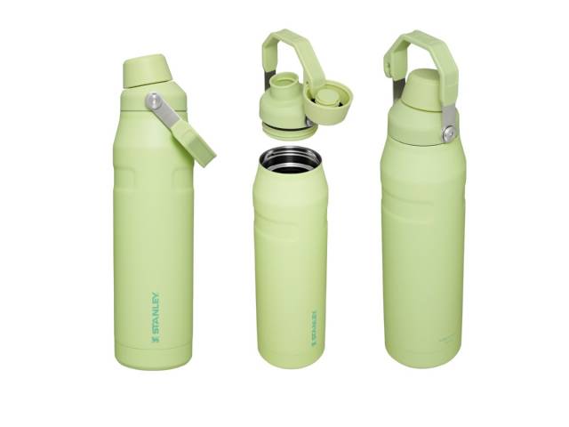 Descubre la Botella Stanley IceFlow 710ml  acero inoxidable, mantiene bebidas frías 48 horas, libre BPA, tapa de flujo rápido. Ideal para deporte, viajes y actividades al aire libre.