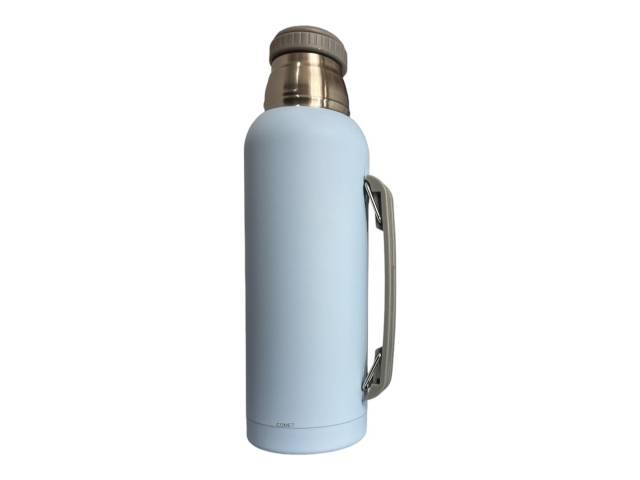 El Termo Comet 1 Litro con asa   Mate 120ml Acero Inox es el compañero perfecto para tus aventuras al aire libre, viajes o simplemente para disfrutar de un buen mate en casa.