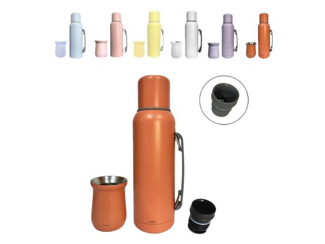 Combo  termo de acero inoxidable de 1 litro que mantiene la temperatura de tus bebidas por 12 horas y un mate de acero inoxidable de 260 ml. El termo tiene un diseño ergonómico con asa para un agarre cómodo y un tapón cebador para cebar mate fácilmente.