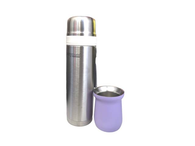 Disfruta de tus bebidas calientes o frías durante horas con el Thermo Flat Top 500ml Acero. Este termo de alta calidad está fabricado con acero inoxidable 18/8 de doble pared, lo que lo hace resistente, duradero y perfecto para llevar contigo a donde vaya