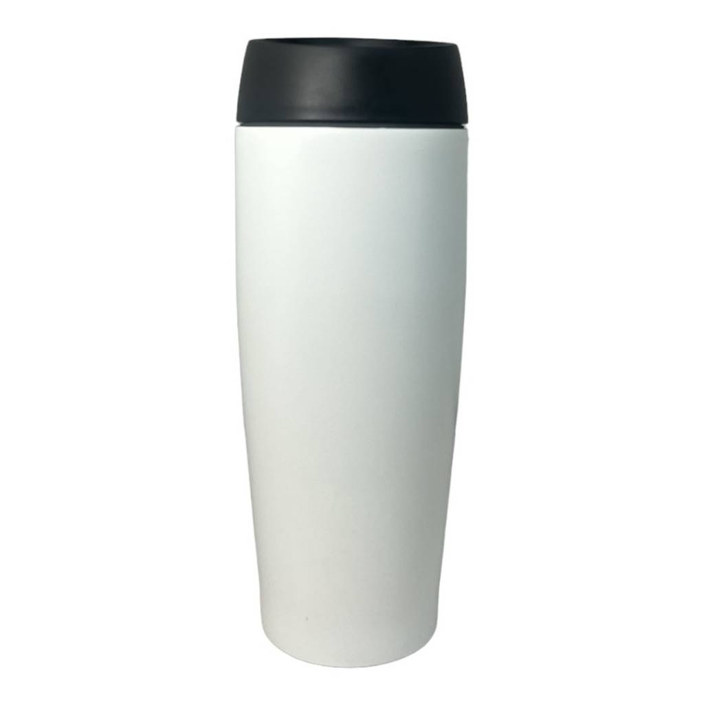 Disfruta de tus bebidas favoritas a la temperatura ideal con el Vaso Térmico Comet de acero inoxidable de 450ml. Su doble pared de acero inoxidable mantiene tus bebidas frías y calientes por varias horas.