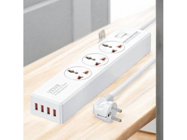 ¡Carga todos tus dispositivos al instante! Nuestra zapatilla Vidvie 4 USB/ 3 TOMAS PSE01 te ofrece la máxima comodidad y eficiencia. Con sus 4 puertos USB y 3 tomas de corriente, podrás cargar hasta 7 dispositivos simultáneamente. 